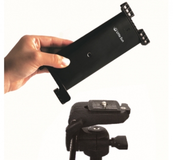 iPad / iPad Pro Tripod Mount (tripod not included)