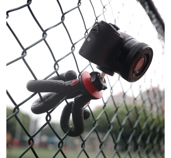 Deluxe Flexible Tripod with smartphone tripod mount