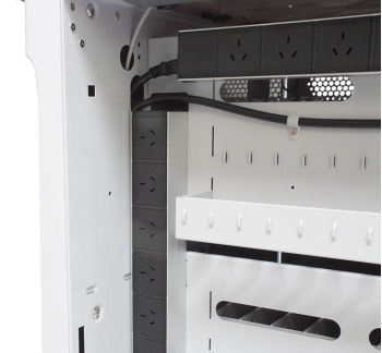 ALOGIC Smartbox 32 Bay Notebook/Chromebook & Tablet Charging Trolley